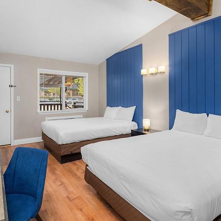 The Inn At Boatworks, Lake Tahoe ทาโฮซิตี ภายนอก รูปภาพ