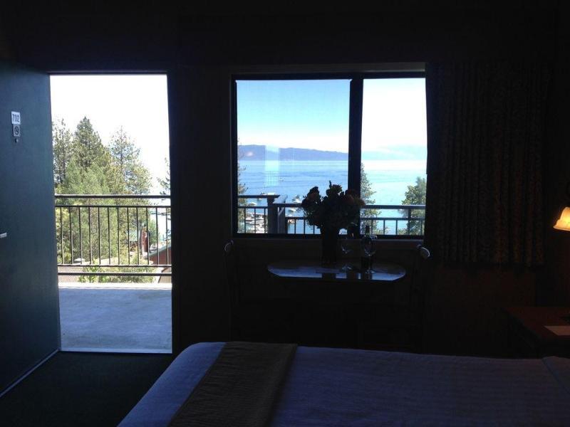 The Inn At Boatworks, Lake Tahoe ทาโฮซิตี ภายนอก รูปภาพ