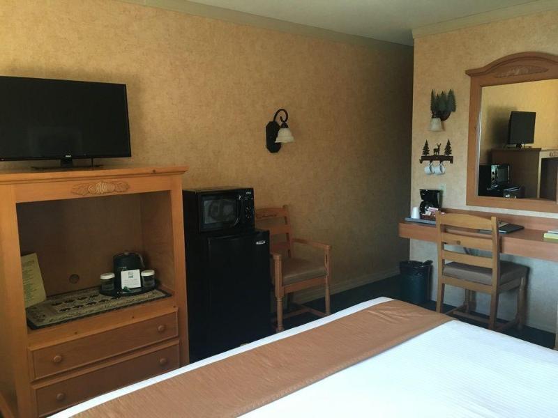 The Inn At Boatworks, Lake Tahoe ทาโฮซิตี ภายนอก รูปภาพ
