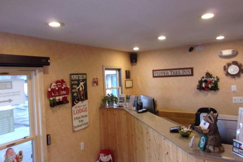 The Inn At Boatworks, Lake Tahoe ทาโฮซิตี ภายนอก รูปภาพ